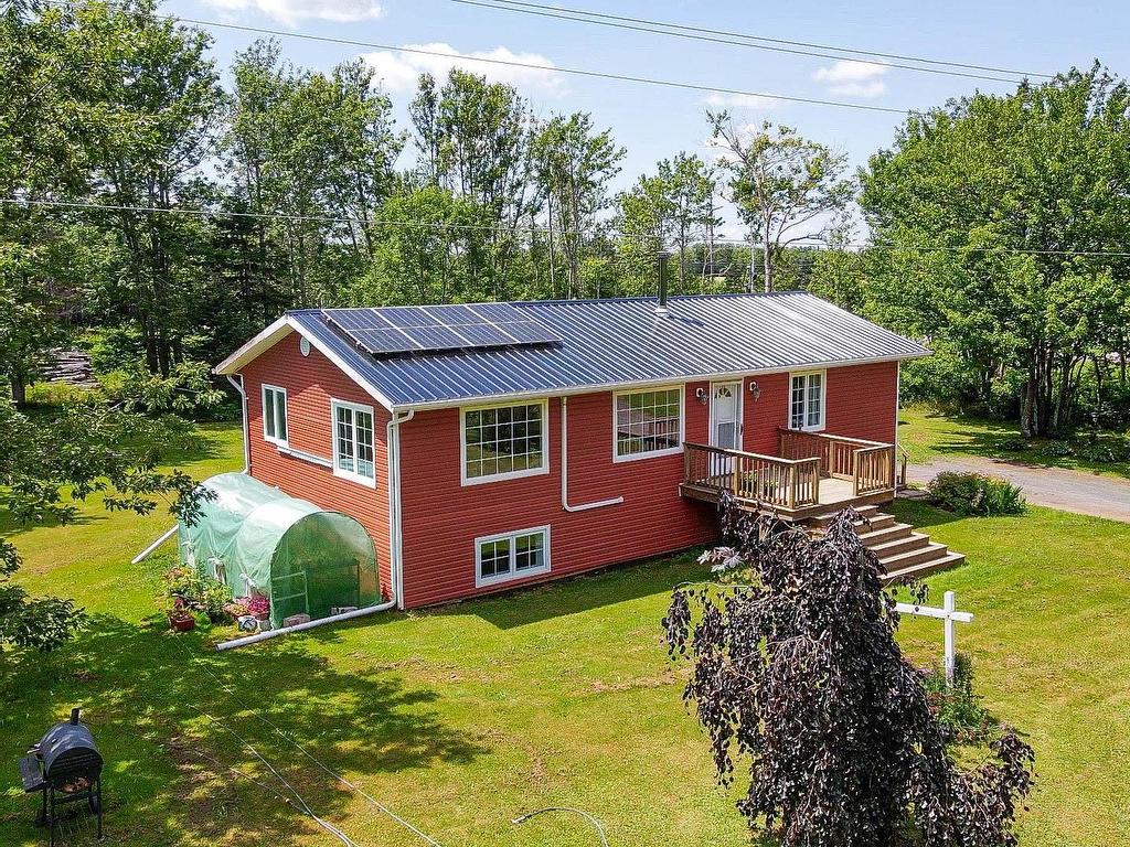 












9611 St. Peters Road

,
Canavoy,




PE
C0A 1T0

