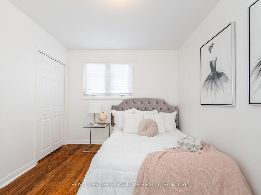 









2557


Mindemoya

Road,
Mississauga,




ON
L6M 5N8

