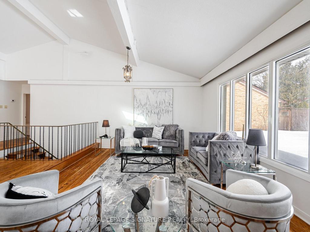 









2557


Mindemoya

Road,
Mississauga,




ON
L6M 5N8

