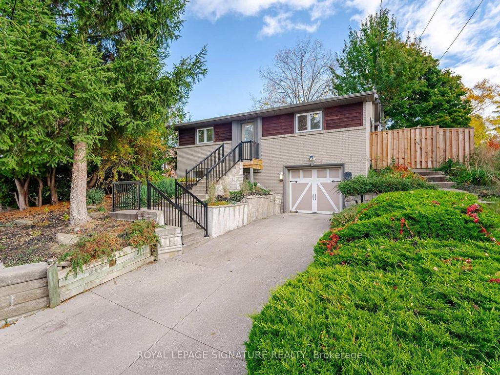 









2557


Mindemoya

Road,
Mississauga,




ON
L6M 5N8

