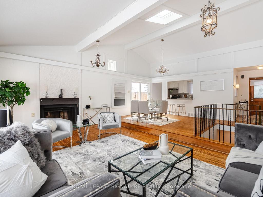 









2557


Mindemoya

Road,
Mississauga,




ON
L6M 5N8

