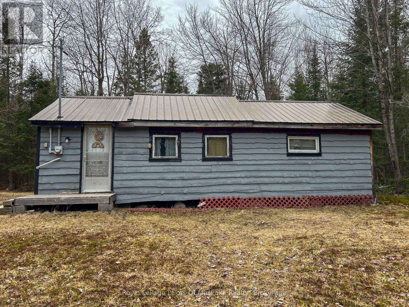 












1238 STAR LAKE ROAD

,
McMurrich/Monteith (Sprucedale),




Ontario
P0A1Y0

