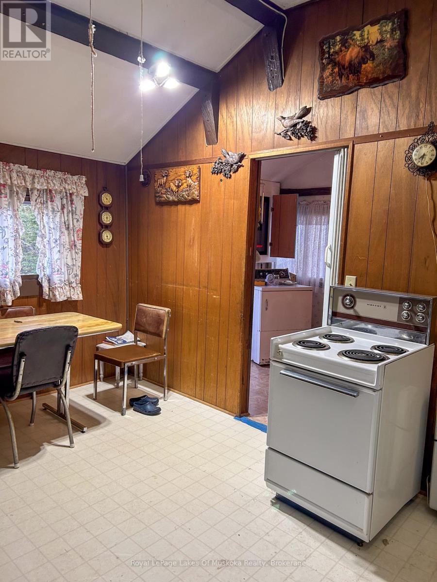 












1238 STAR LAKE ROAD

,
McMurrich/Monteith (Sprucedale),




Ontario
P0A1Y0

