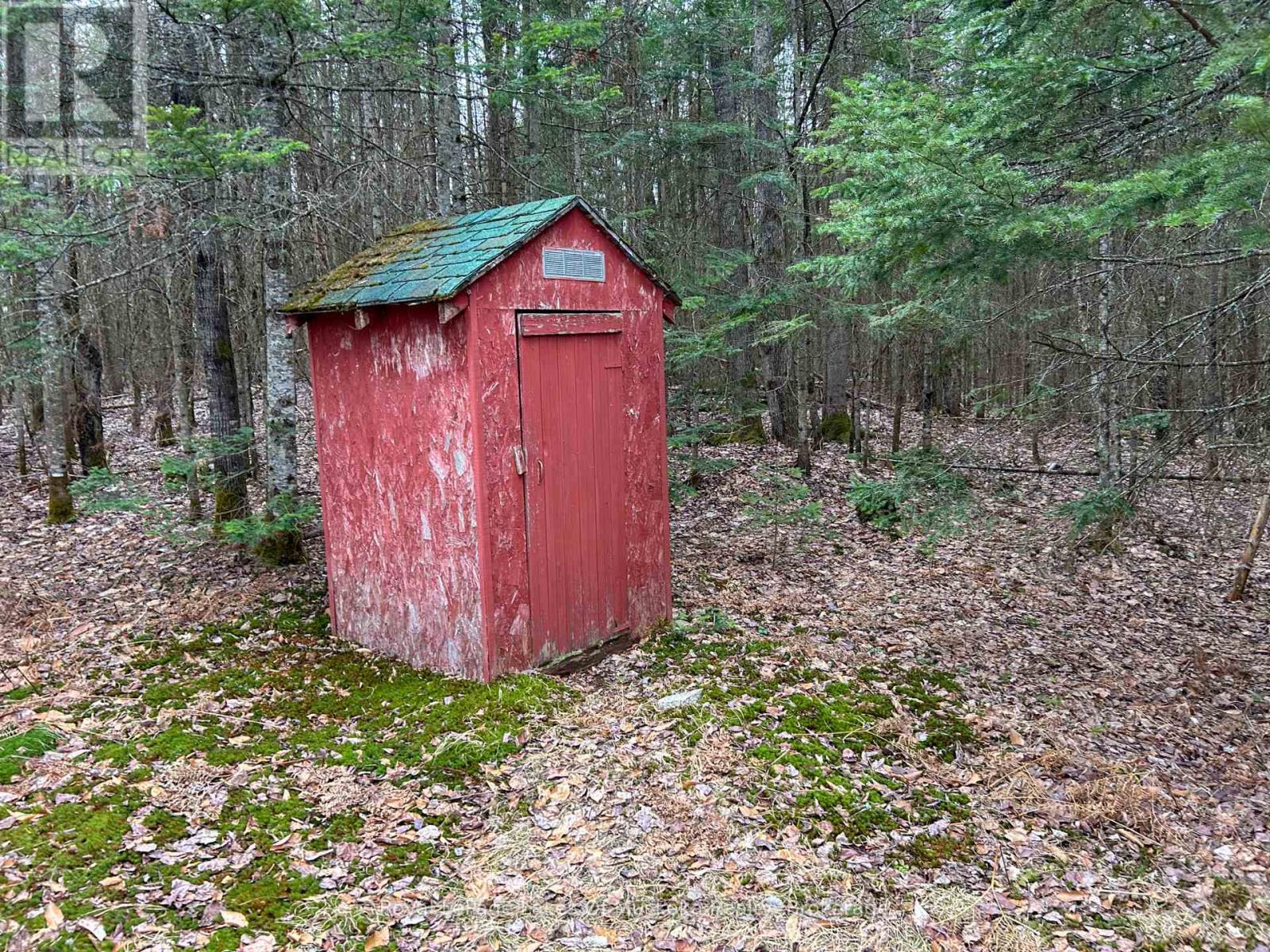 












1238 STAR LAKE ROAD

,
McMurrich/Monteith (Sprucedale),




Ontario
P0A1Y0

