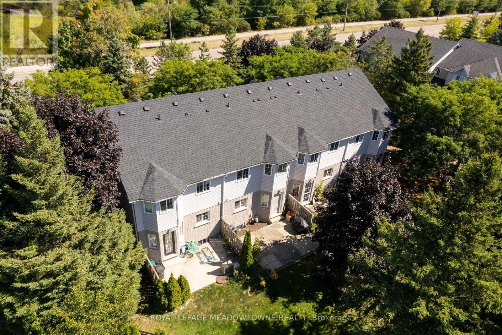 












2 - 700 CHAMPLAIN BOULEVARD

,
Cambridge,




Ontario
N1R8K1

