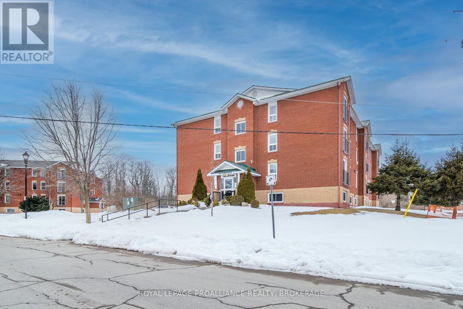 












405 - 550 TALBOT PLACE

,
Gananoque,




Ontario
K7G3C6

