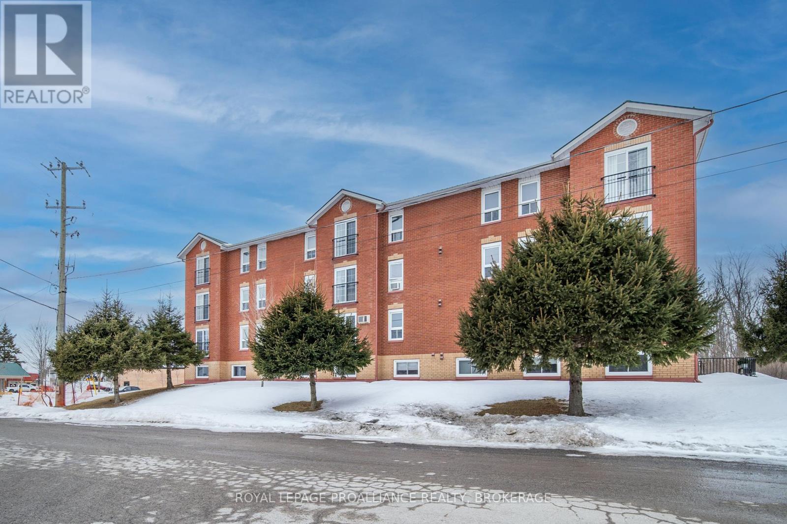 












405 - 550 TALBOT PLACE

,
Gananoque,




Ontario
K7G3C6

