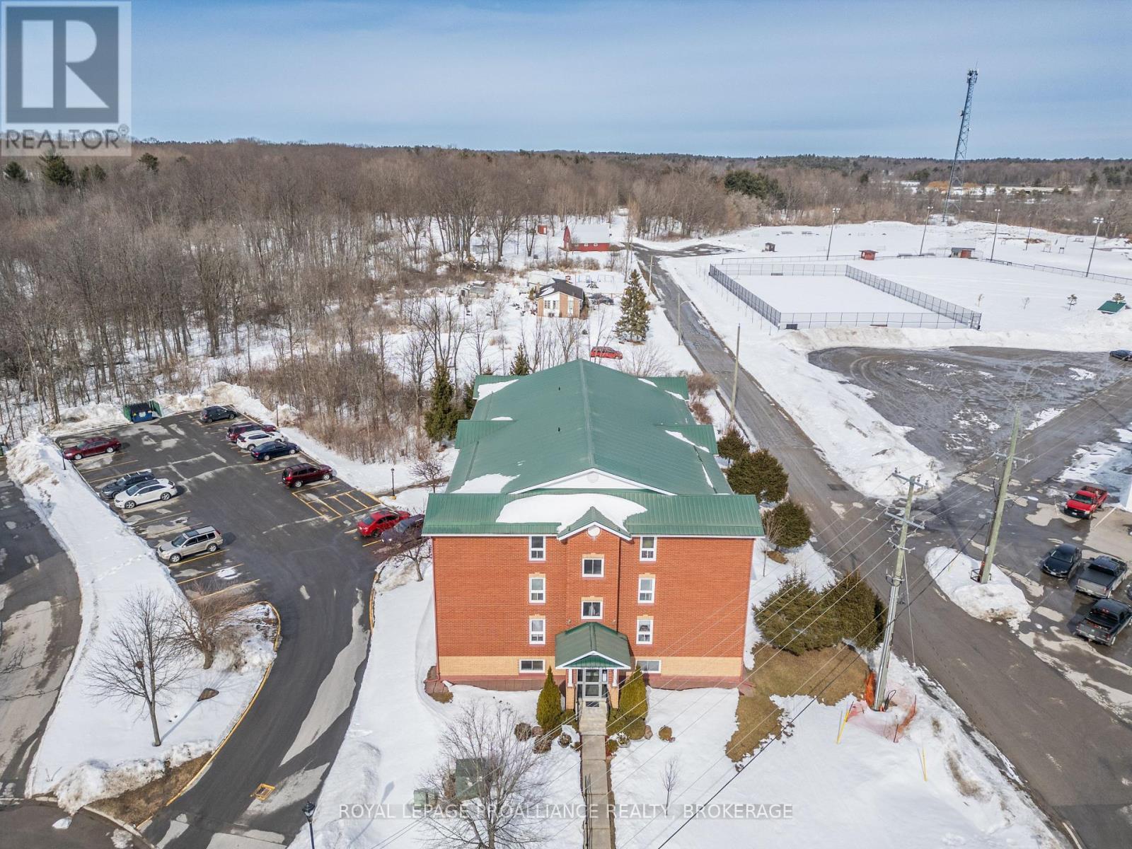 












405 - 550 TALBOT PLACE

,
Gananoque,




Ontario
K7G3C6

