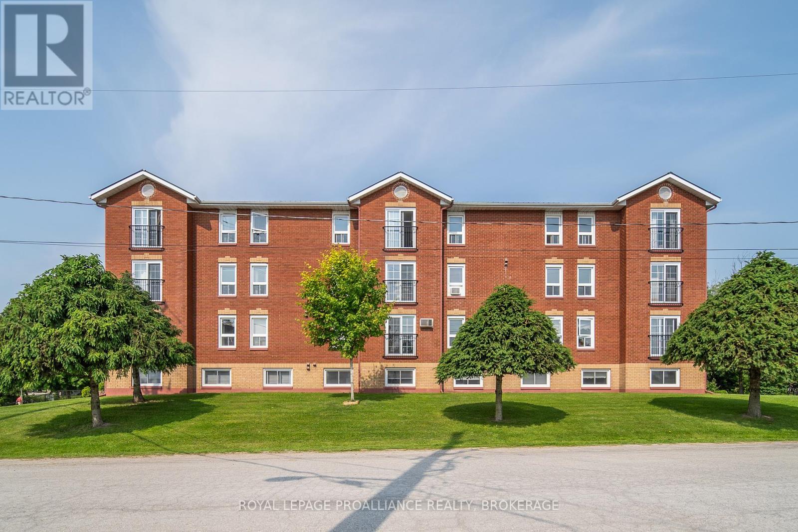 












405 - 550 TALBOT PLACE

,
Gananoque,




Ontario
K7G3C6

