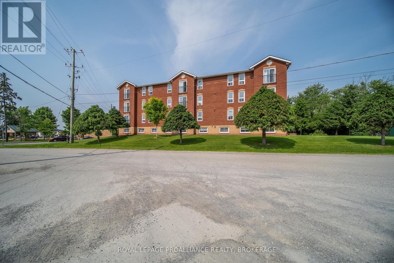 












405 - 550 TALBOT PLACE

,
Gananoque,




Ontario
K7G3C6


