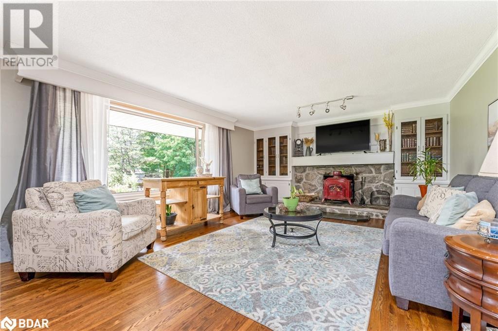 












19997 WILLOUGHBY Road

,
Caledon,




Ontario
L7K1W1

