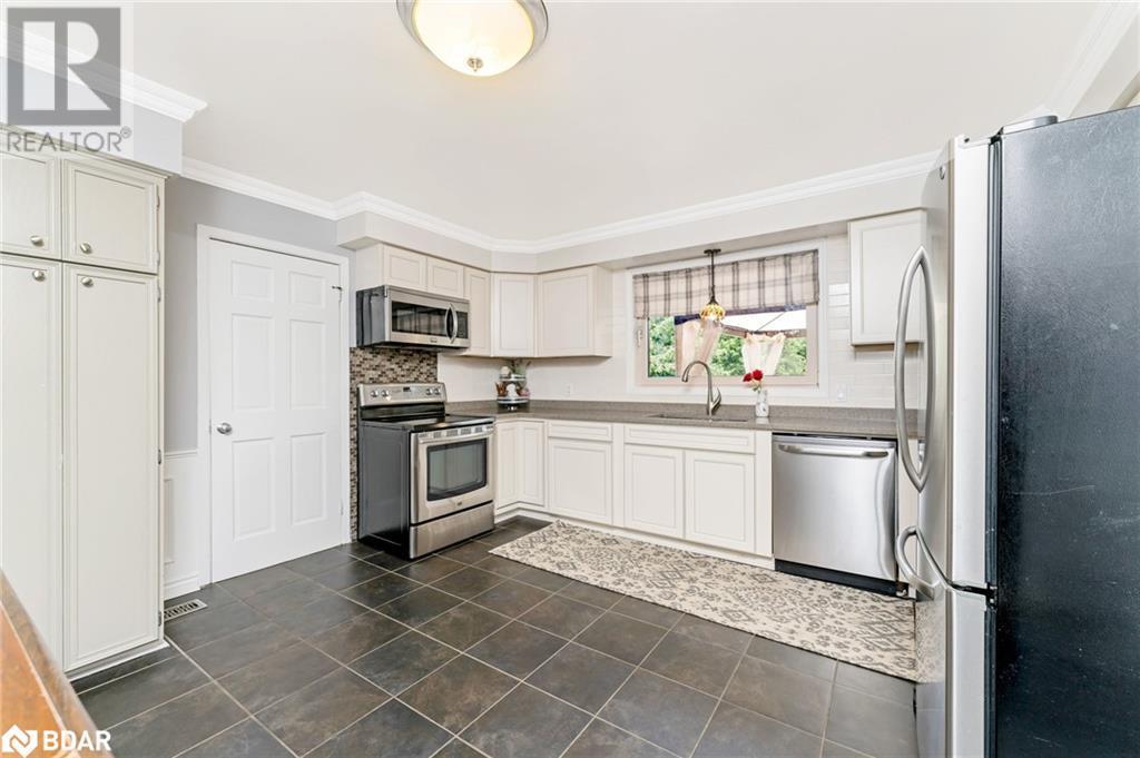 












19997 WILLOUGHBY Road

,
Caledon,




Ontario
L7K1W1

