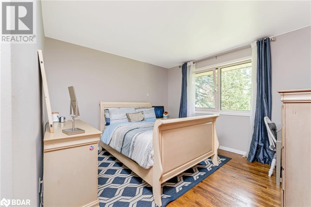












19997 WILLOUGHBY Road

,
Caledon,




Ontario
L7K1W1


