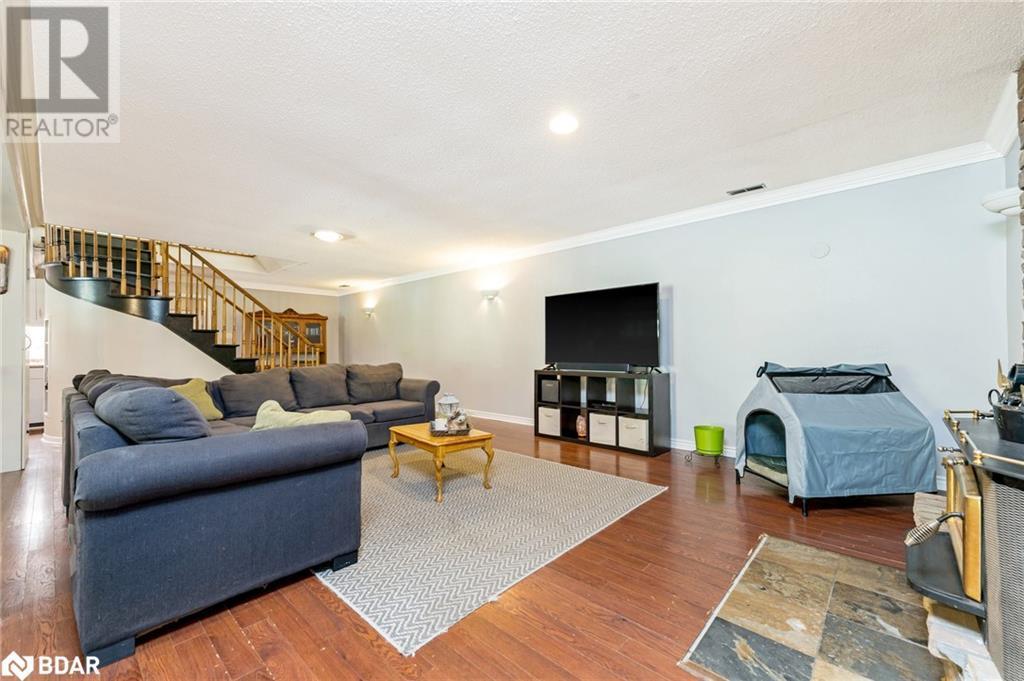 












19997 WILLOUGHBY Road

,
Caledon,




Ontario
L7K1W1

