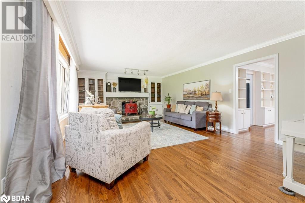 












19997 WILLOUGHBY Road

,
Caledon,




Ontario
L7K1W1

