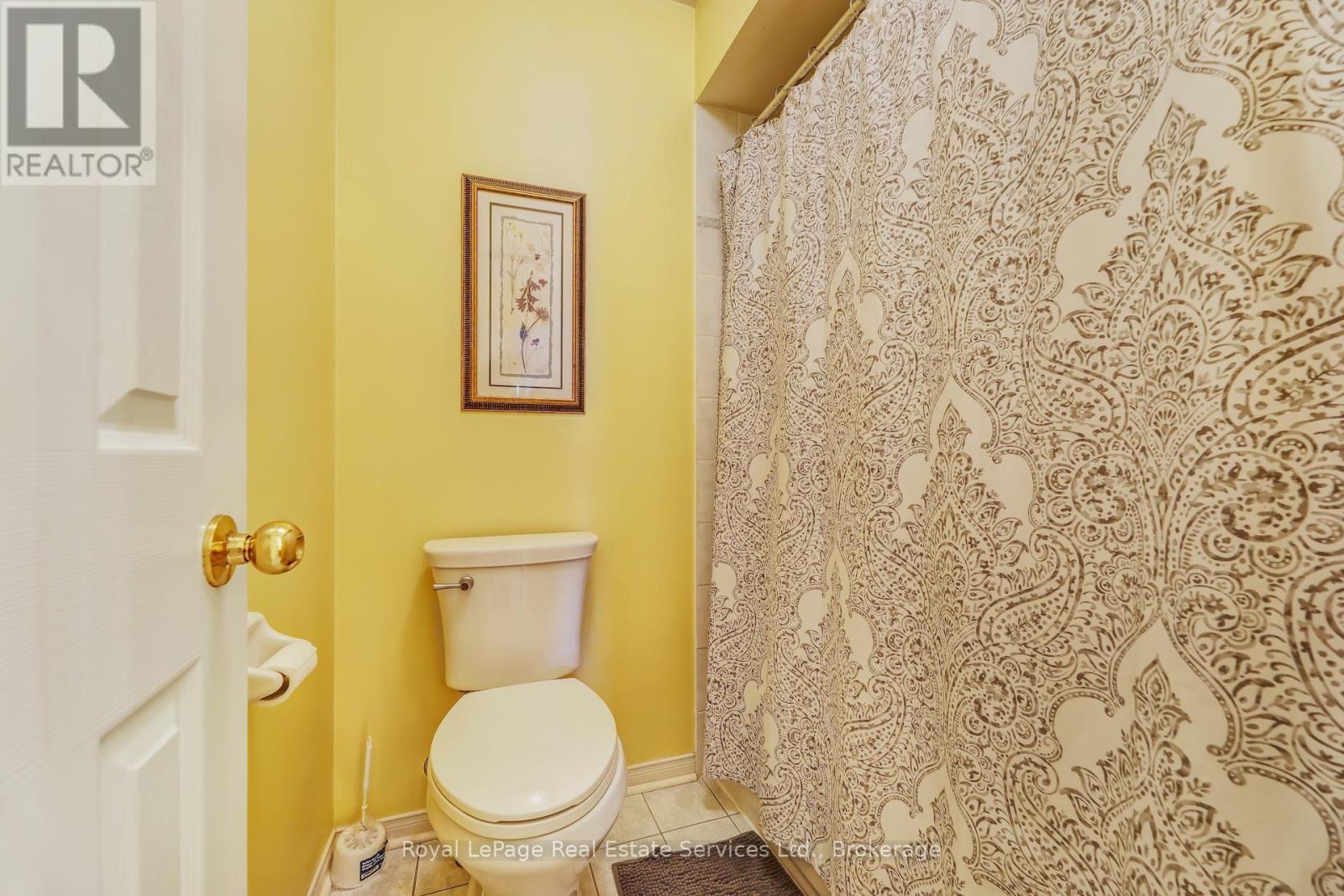 












164 DIXON DRIVE E

,
Milton (DE Dempsey),




Ontario
L9T5R7

