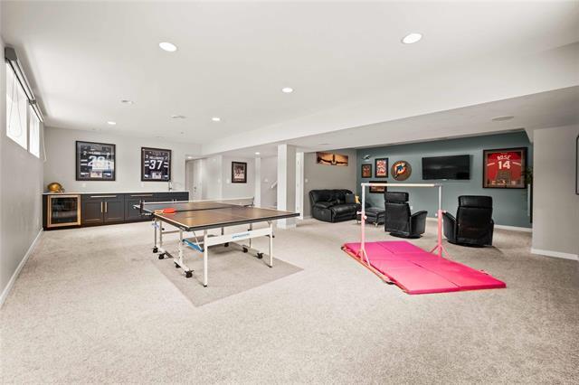 









20


WHEELWRIGHT

WAY,
Oak Bluff,




MB
R4G 0C3

