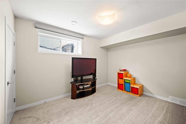 









20


WHEELWRIGHT

WAY,
Oak Bluff,




MB
R4G 0C3

