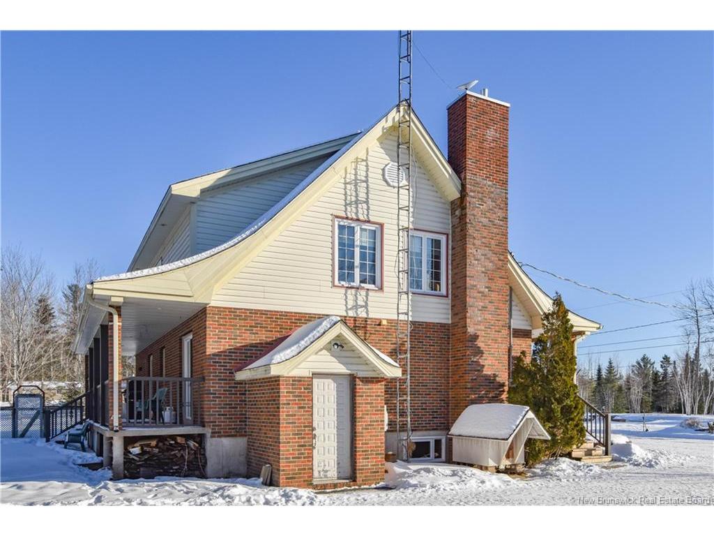 









2449


160

RTE,
Saint-Sauveur,




NB
E8L 1R7

