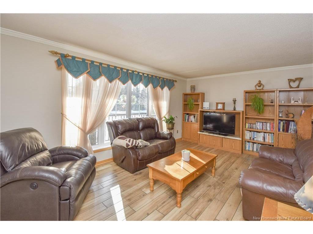 









2449


160

RTE,
Saint-Sauveur,




NB
E8L 1R7

