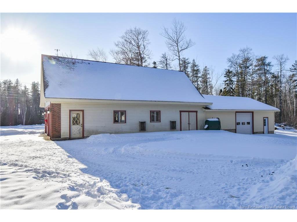 









2449


160

RTE,
Saint-Sauveur,




NB
E8L 1R7

