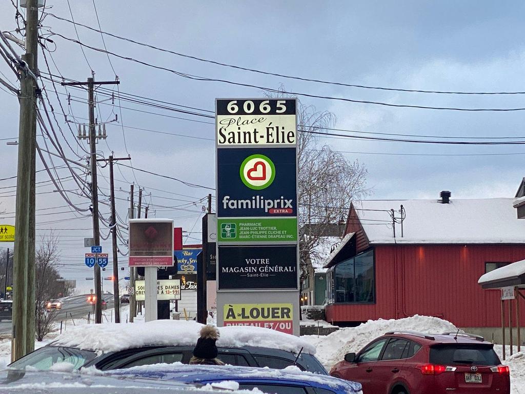 









6065


Ch. de St-Élie

,
Sherbrooke (Brompton/Rock Forest/Saint-Élie/Deauville),




QC
J1R0P5

