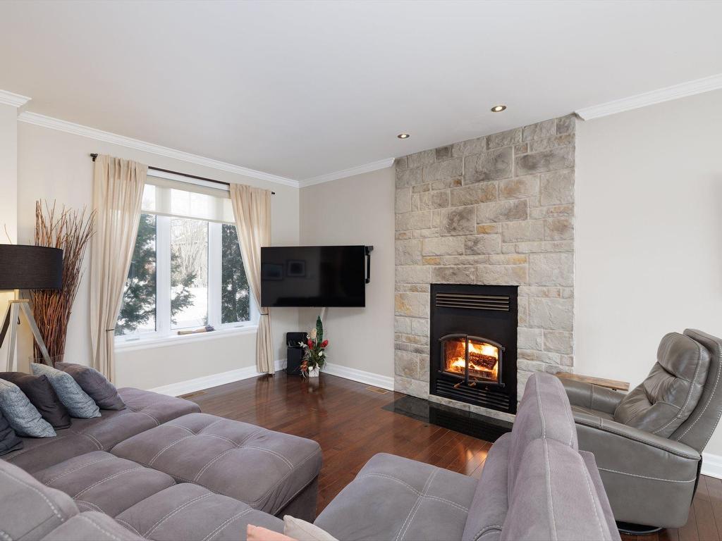 









35


Rue Gabrielle-Roy

,
Notre-Dame-de-l'Île-Perrot,




QC
J7V0P6

