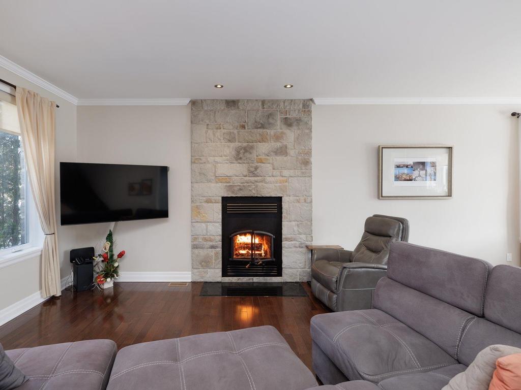 









35


Rue Gabrielle-Roy

,
Notre-Dame-de-l'Île-Perrot,




QC
J7V0P6


