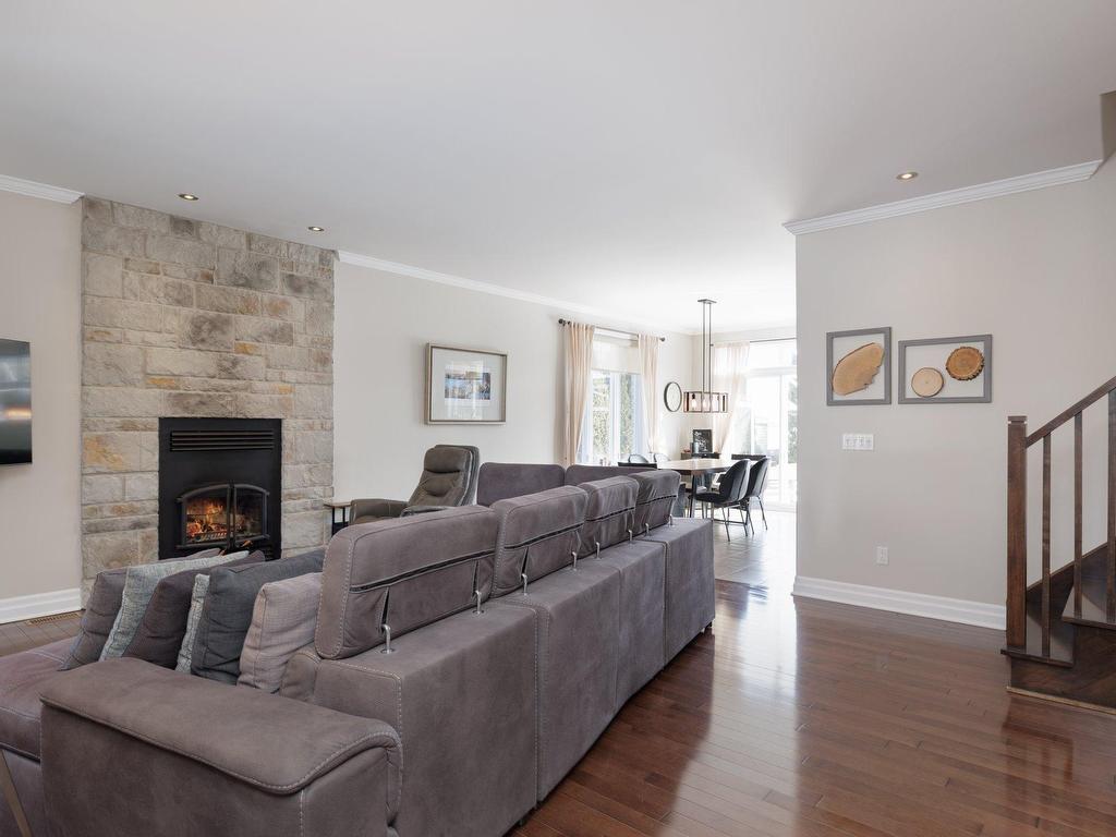 









35


Rue Gabrielle-Roy

,
Notre-Dame-de-l'Île-Perrot,




QC
J7V0P6

