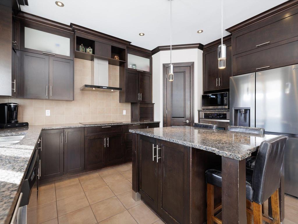 









35


Rue Gabrielle-Roy

,
Notre-Dame-de-l'Île-Perrot,




QC
J7V0P6

