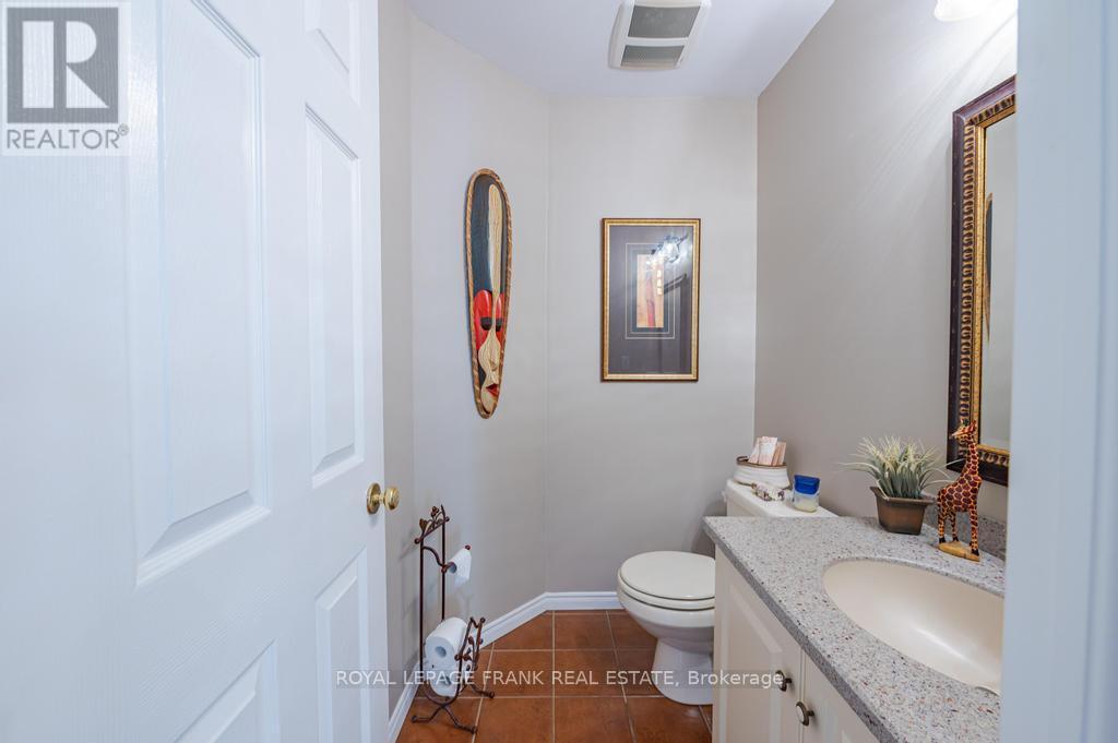 












36 SOUTHSHORE ROAD

,
Kawartha Lakes (Emily),




Ontario
K0L2W0

