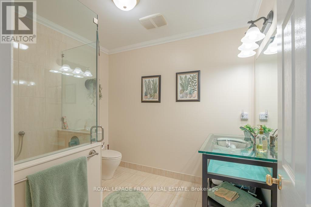 












36 SOUTHSHORE ROAD

,
Kawartha Lakes (Emily),




Ontario
K0L2W0

