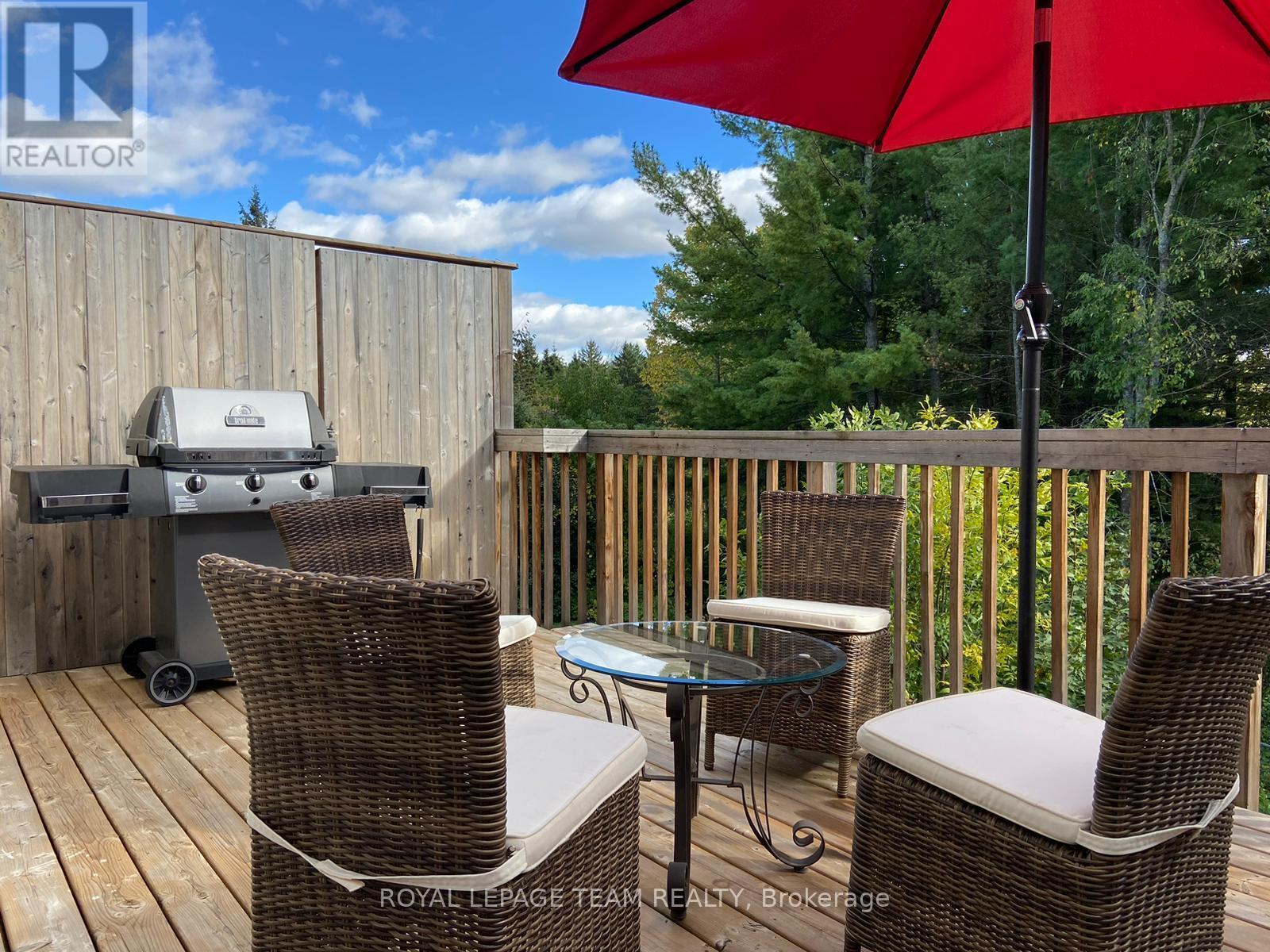 












3 - 1 TIMBERVIEW WAY

,
Ottawa,




Ontario
K2H9M7

