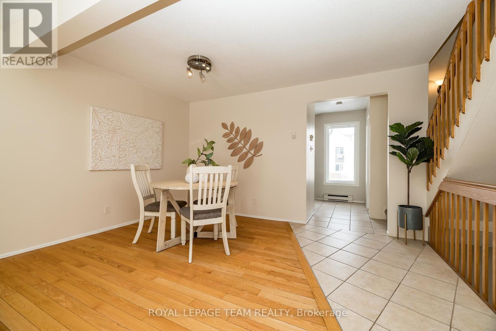 












3 - 1 TIMBERVIEW WAY

,
Ottawa,




Ontario
K2H9M7

