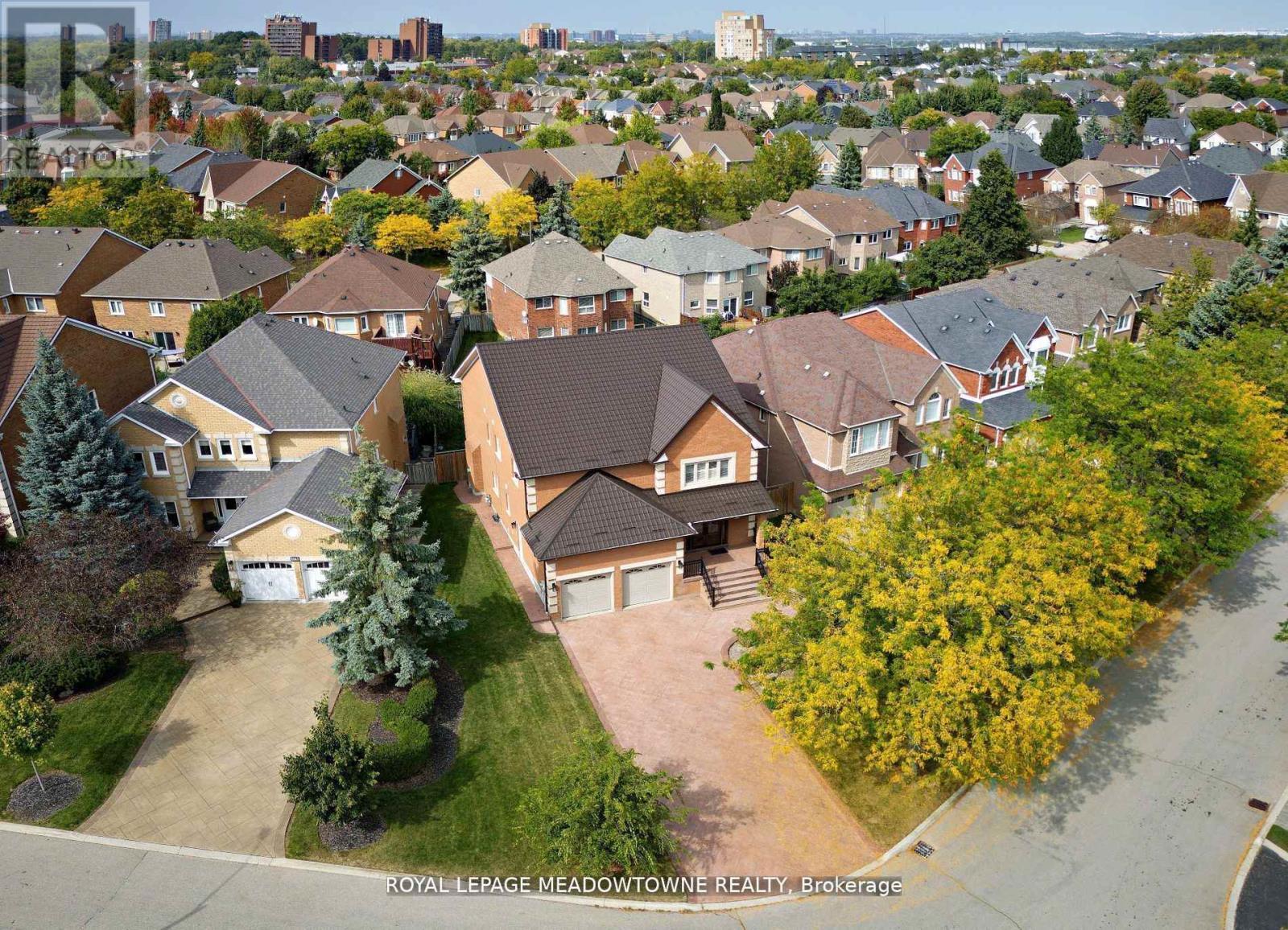 












2857 TERMINI TERRACE

,
Mississauga,




Ontario
L5M5S3

