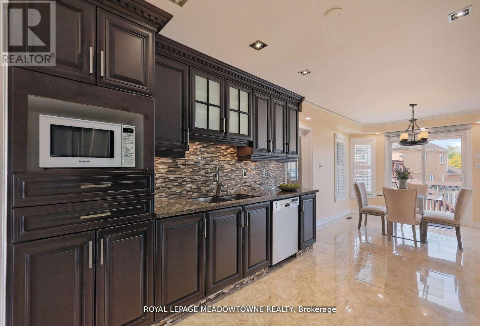 












2857 TERMINI TERRACE

,
Mississauga,




Ontario
L5M5S3

