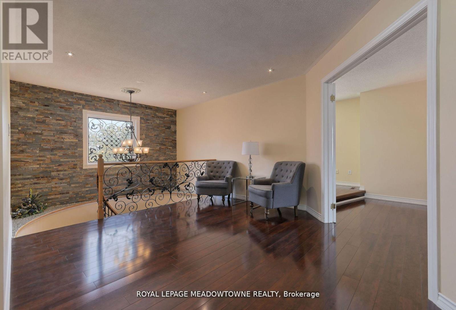 












2857 TERMINI TERRACE

,
Mississauga,




Ontario
L5M5S3

