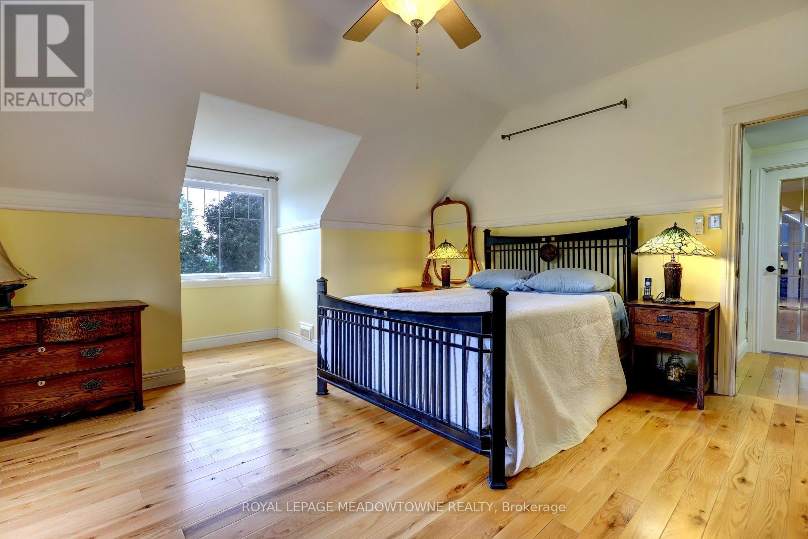 












6824 10TH LINE

,
New Tecumseth,




Ontario
L0G1A0

