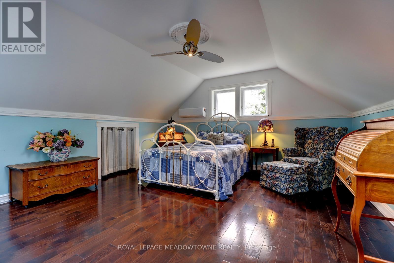 












6824 10TH LINE

,
New Tecumseth,




Ontario
L0G1A0

