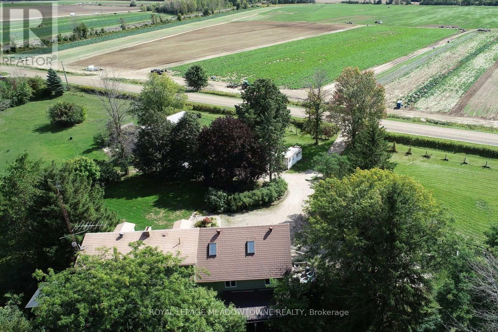 












6824 10TH LINE

,
New Tecumseth,




Ontario
L0G1A0

