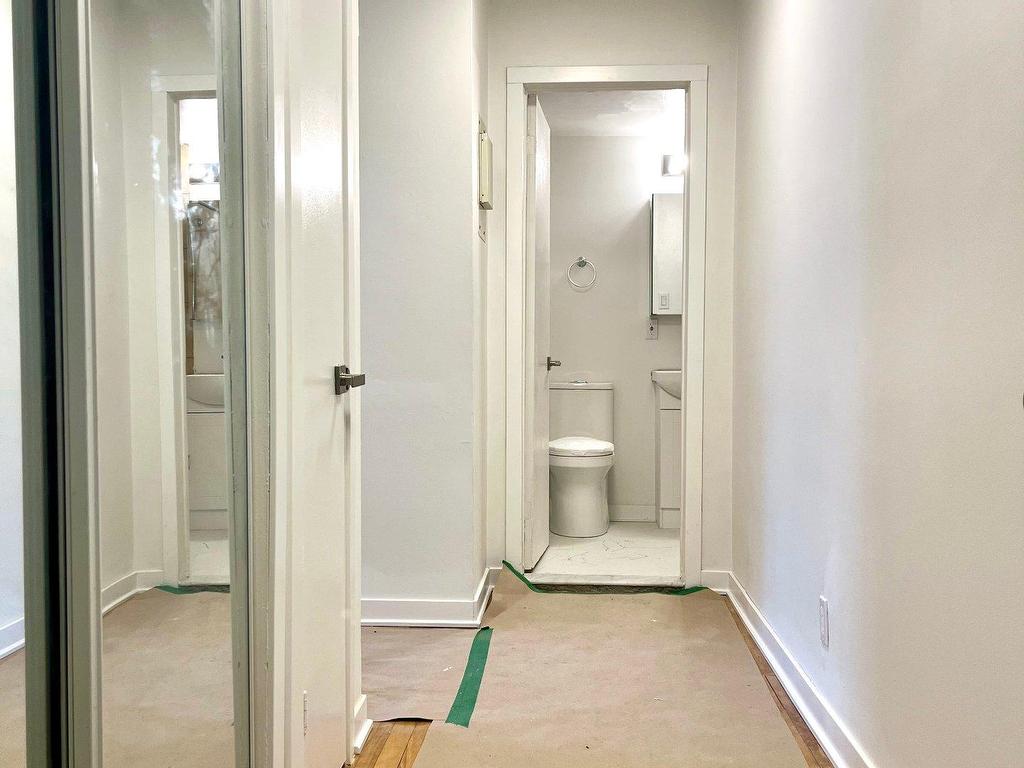 









2354


Av. Mariette

, 20,
Montréal (Côte-des-Neiges/Notre-Dame-de-Grâce),




QC
H4B2E6

