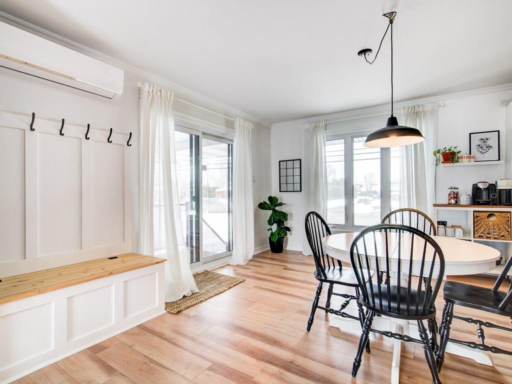 









972


Boul. de l'Ange-Gardien N.

,
L'Assomption,




QC
J5W1P1

