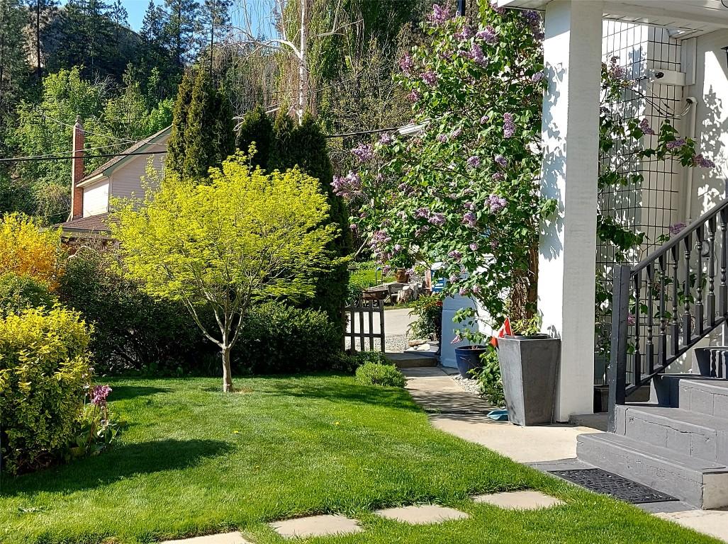 









5706


Butler

Street,
Summerland,




BC
V0H 1Z1

