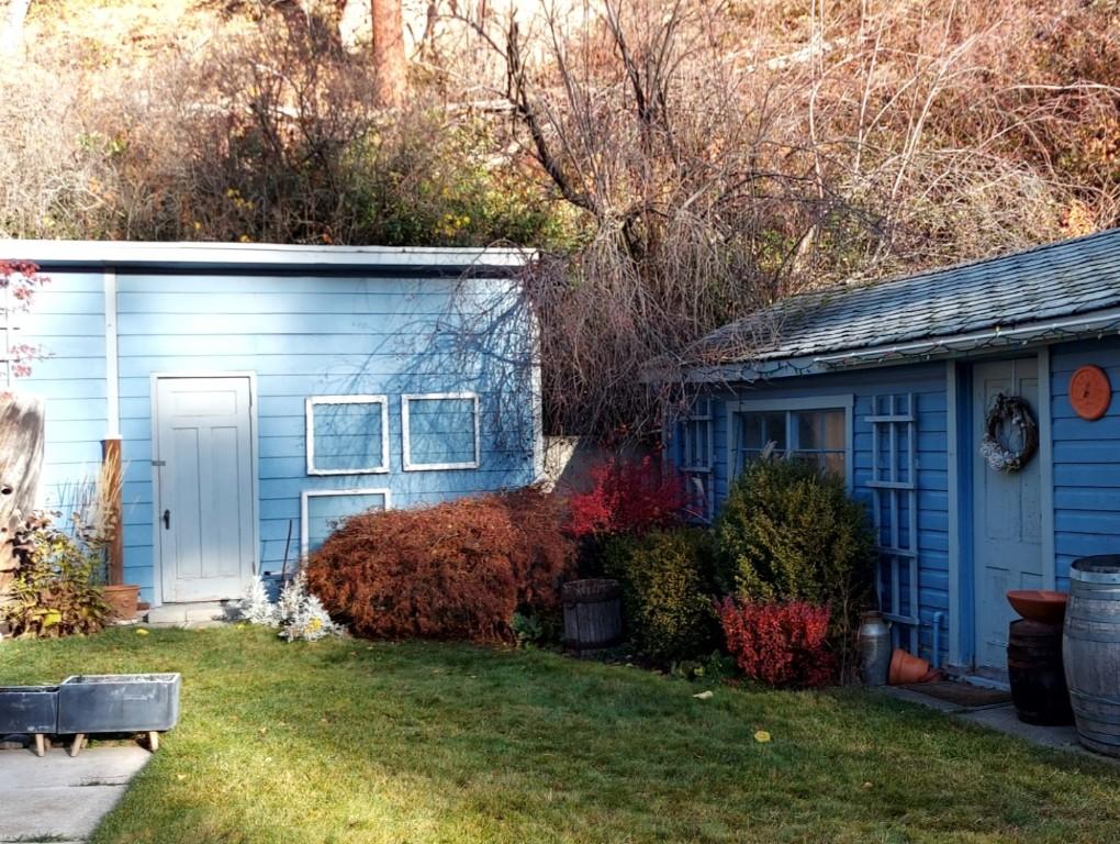 









5706


Butler

Street,
Summerland,




BC
V0H 1Z1

