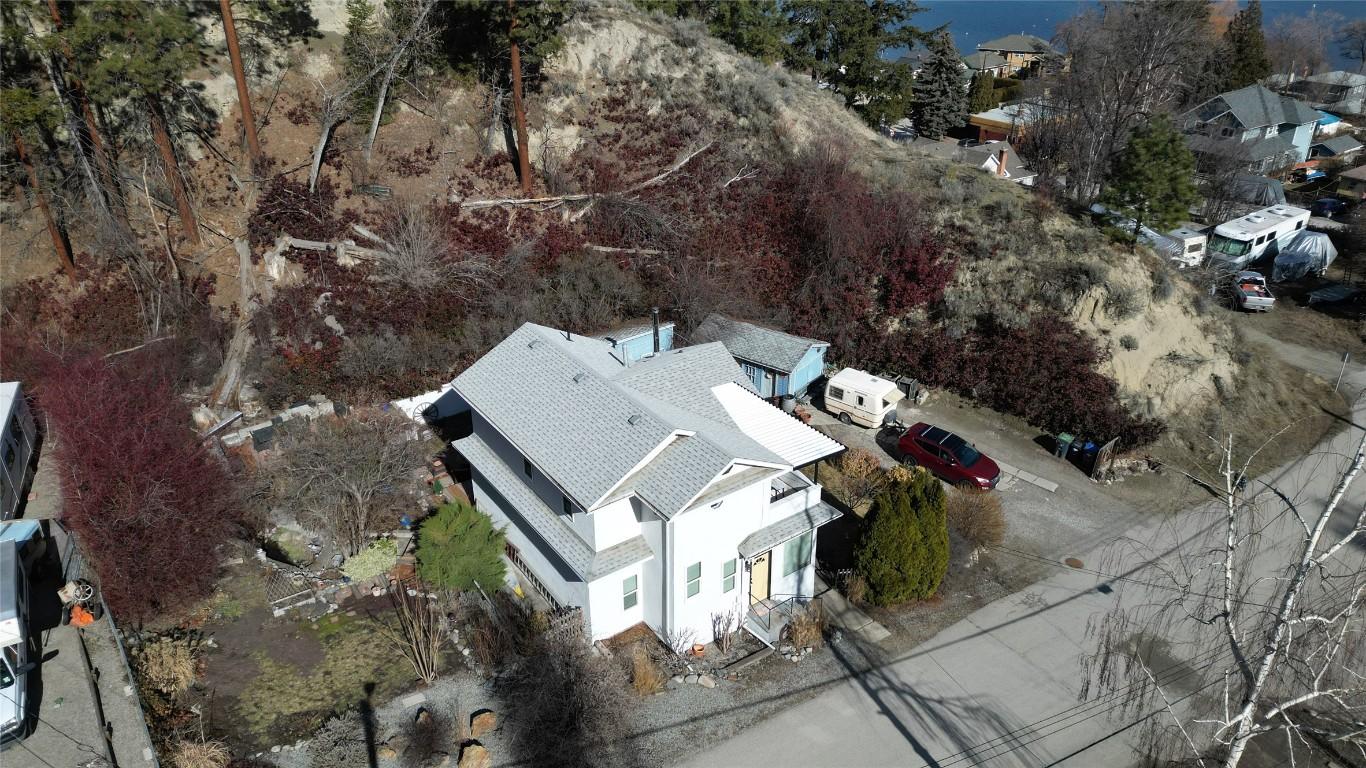 









5706


Butler

Street,
Summerland,




BC
V0H 1Z1

