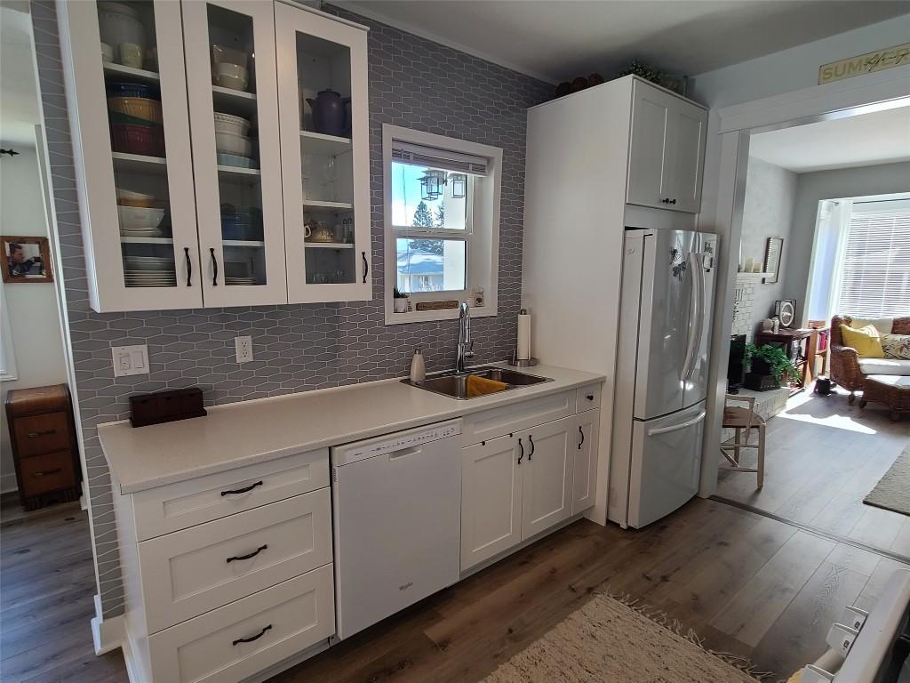









5706


Butler

Street,
Summerland,




BC
V0H 1Z1

