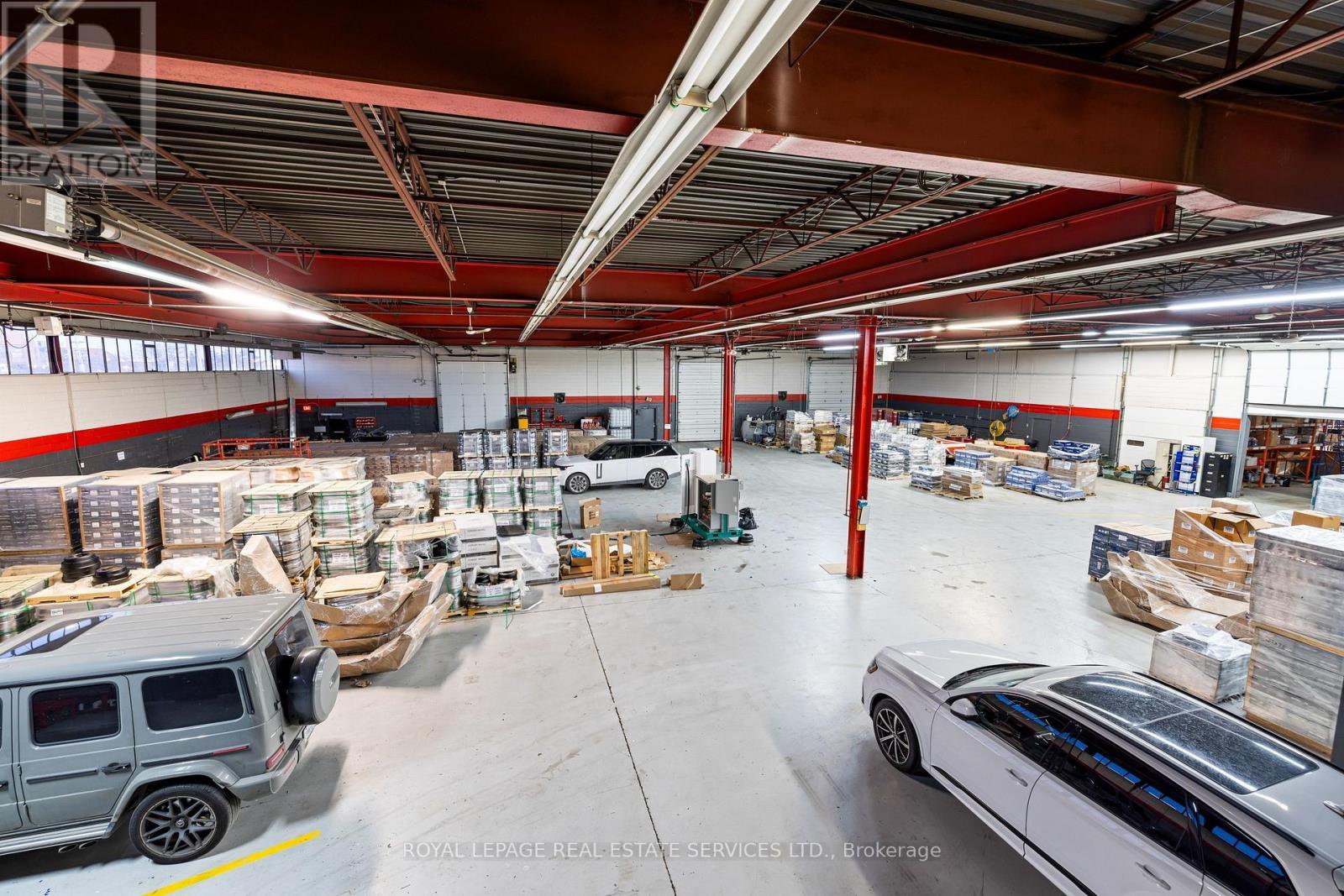 












5850 DIXIE ROAD

,
Mississauga,




Ontario
L4W1E7

