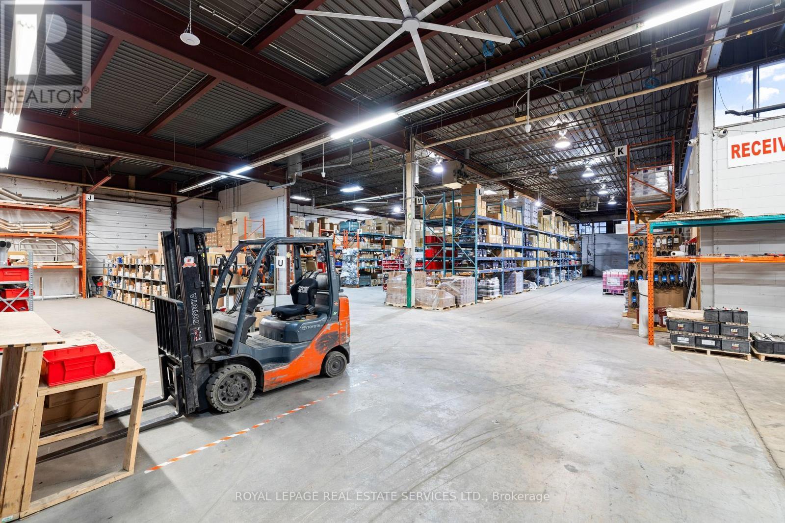 












5850 DIXIE ROAD

,
Mississauga,




Ontario
L4W1E7

