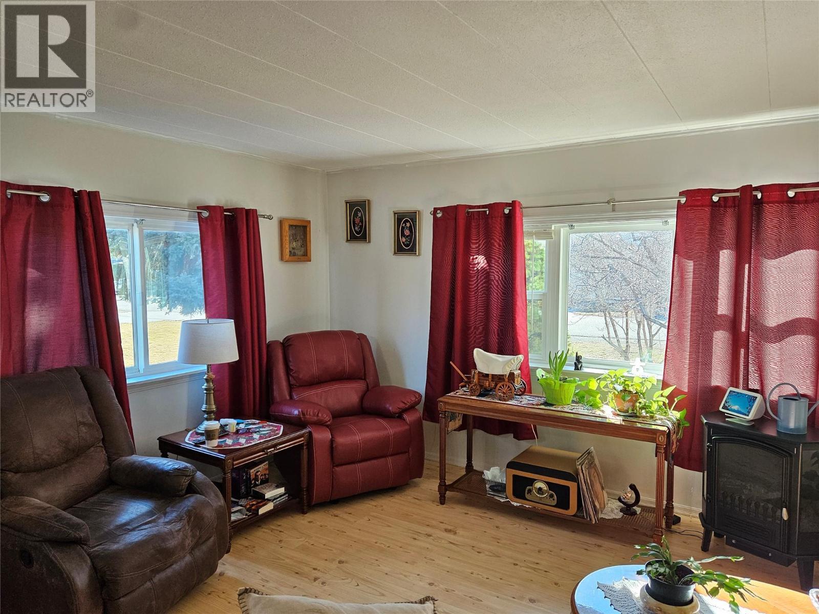 












620 12th Avenue

,
Keremeos,




British Columbia
V0X1N3

