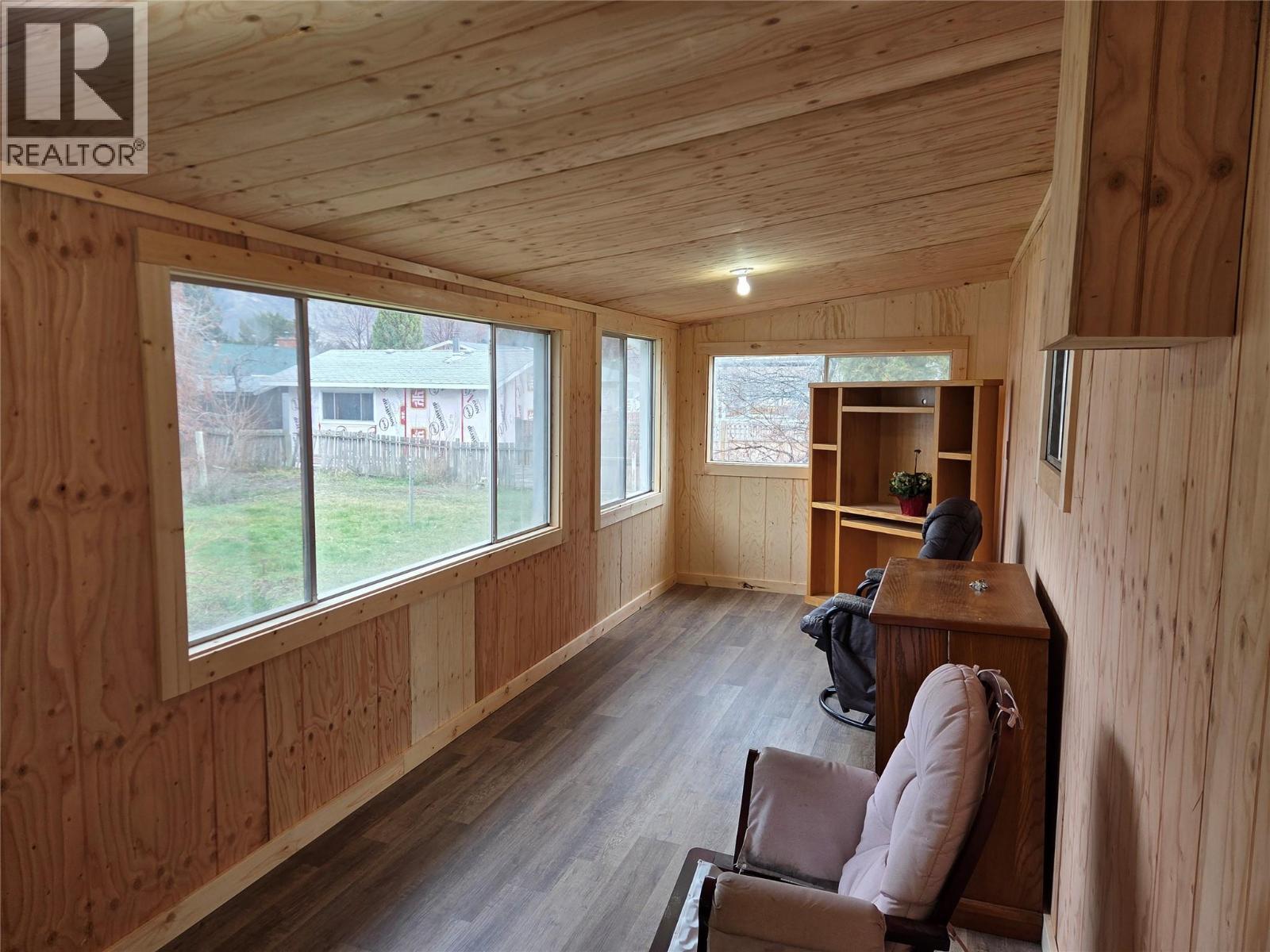 












620 12th Avenue

,
Keremeos,




British Columbia
V0X1N3

